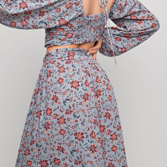 THE SHYANNA  PRINTED RAYON GAUZE CROP TOP  NWT - Picture 8 of 8